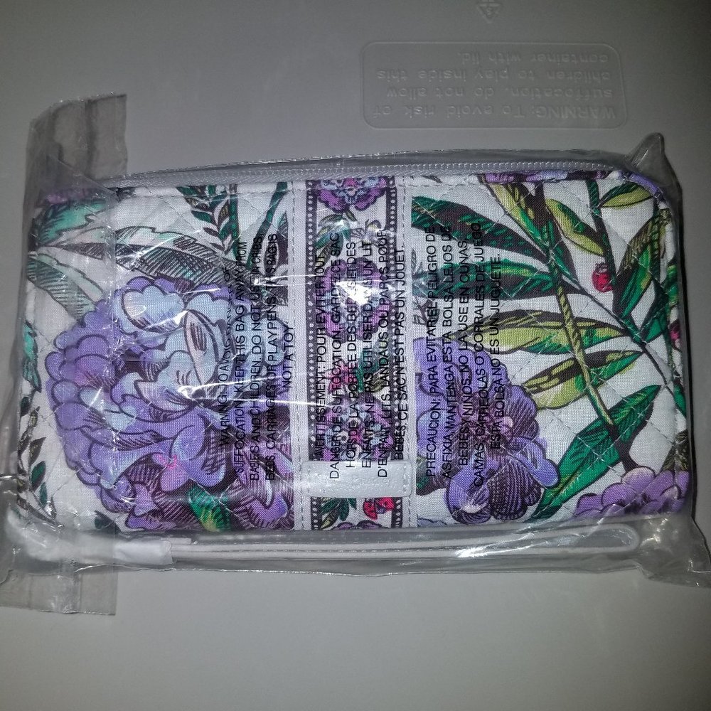 NWT NBU Cotton Iconic RFID accordion wristlet in Lavender Meadow